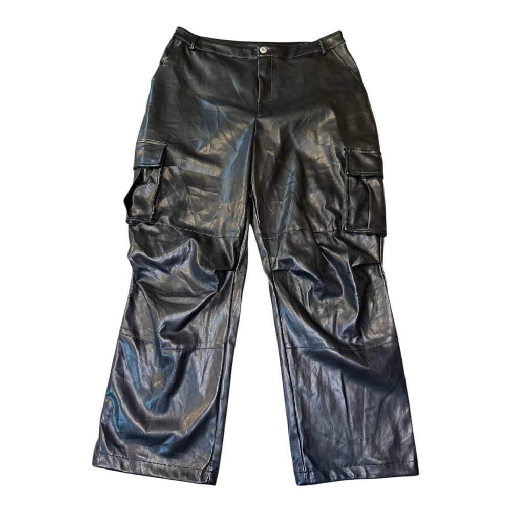 Avec Les Filles Faux Leather Cargo‎ Pants Wide Leg Black Size Large NWOT